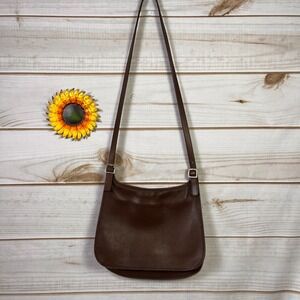 Coach Vintage Brown Leather Flap Crossbody Bag Purse C03-9082 Saddle Hippie Boho